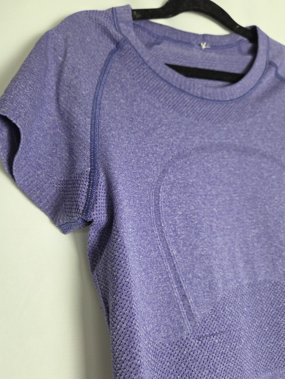 Lululemon Run Swiftly Tech Short Sleeve Scoop Heathered Bruised Berry - Picture 3 of 10
